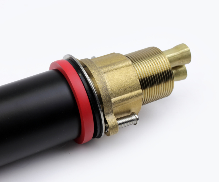 Смеситель низкий AVANGARDE черный, красный (2010RH)