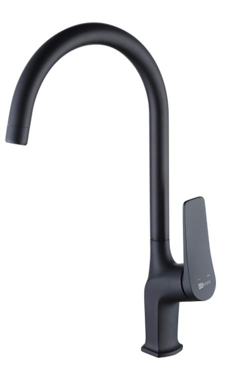 Смеситель для кухни LEMARK Bronx LM3705BL