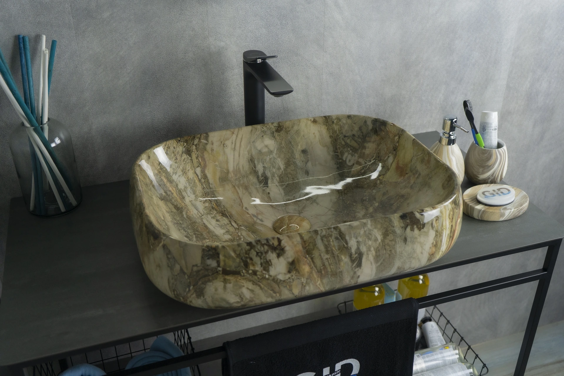 Раковина Gid Mnc186 54423 накладная под камень глянцевая 56x42x14